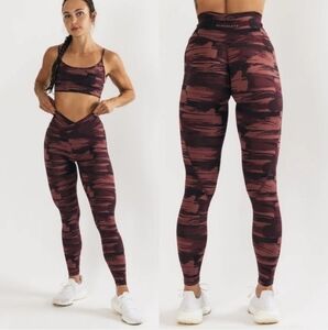 Alphalete Leggings